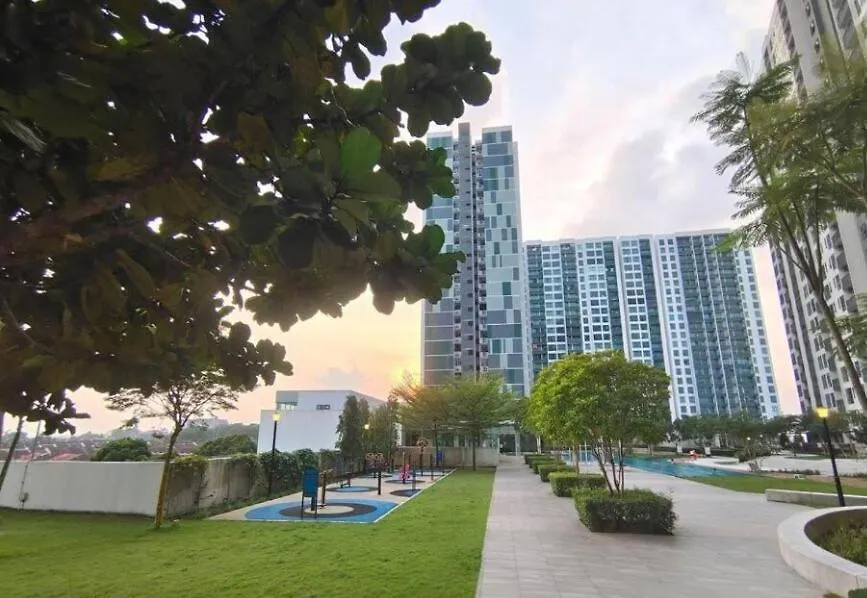 8Scape Pool View Family Suites Netflix By Stay Johor Bahru