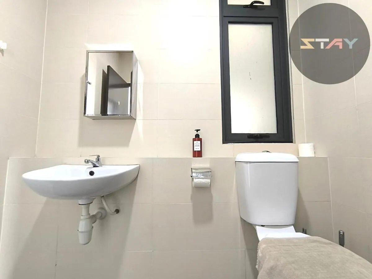 8Scape Pool View Family Suites Netflix By Stay Johor Bahru 0*,  Malaysia