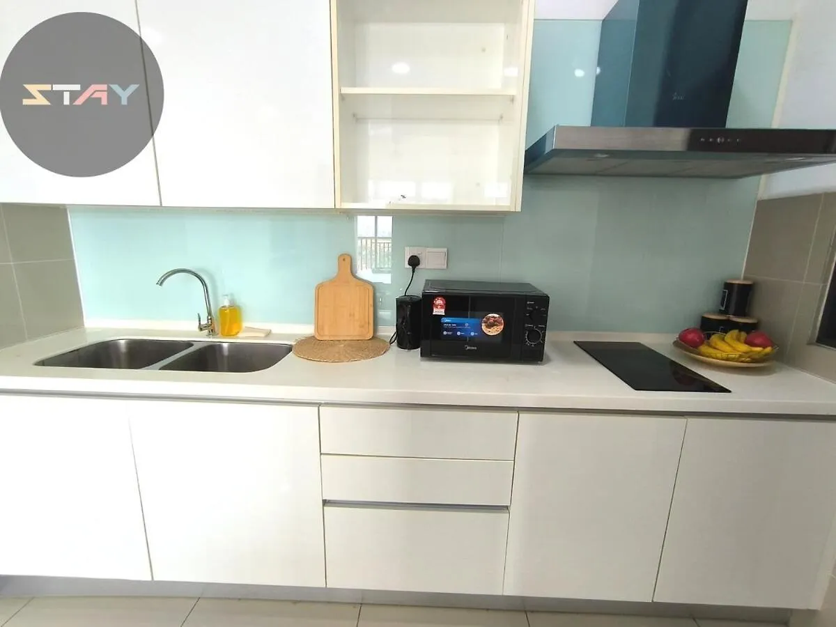 8Scape Pool View Family Suites Netflix By Stay Johor Bahru Apartment